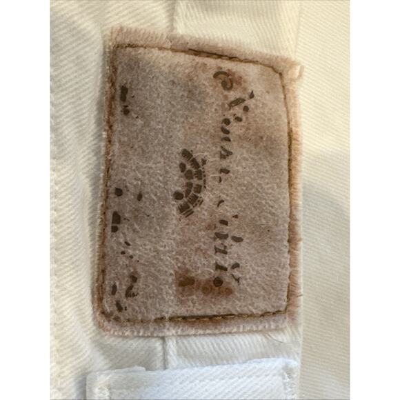 St. John's Bay Jeans Women's 12 White Light Wash Straight Leg Jeans - Picture 5 of 6